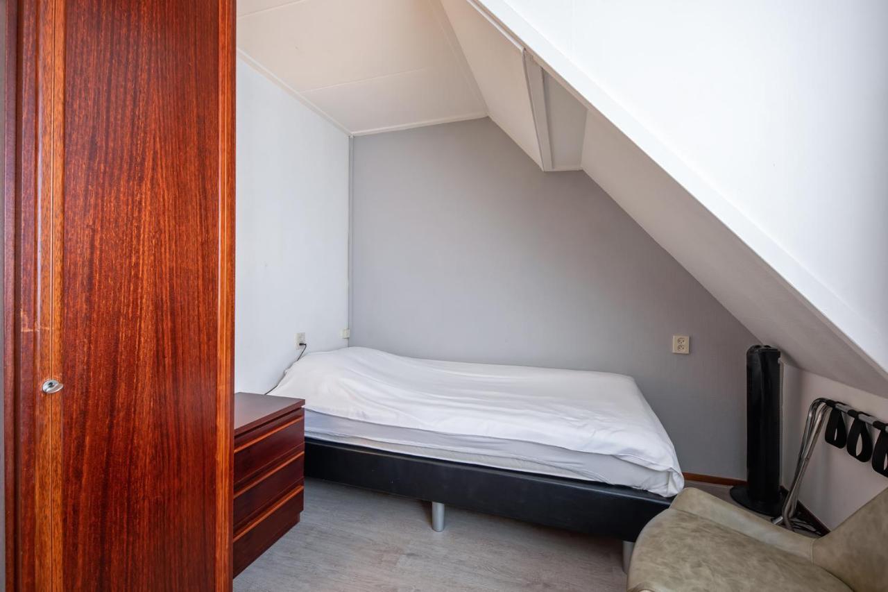 B&B Hotel Rebecca Де-Вал Экстерьер фото