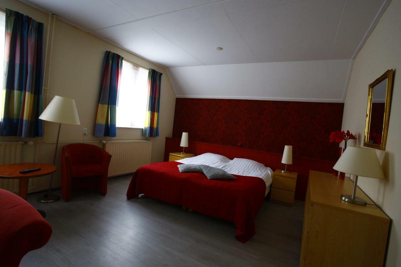 B&B Hotel Rebecca Де-Вал Экстерьер фото